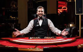 Ilustrasi tampilan jadwal pertandingan sepak bola dan event live casino dalam kalender 777win